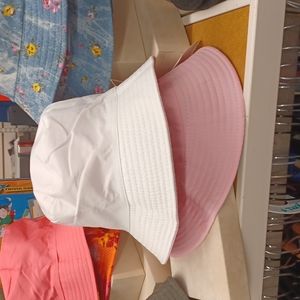 Bucket hats